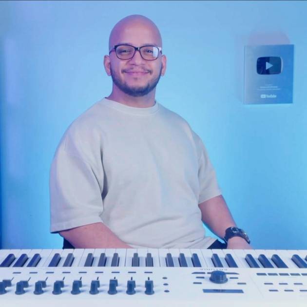 WhatsApp Image 2024-12-06 at 10 (1)